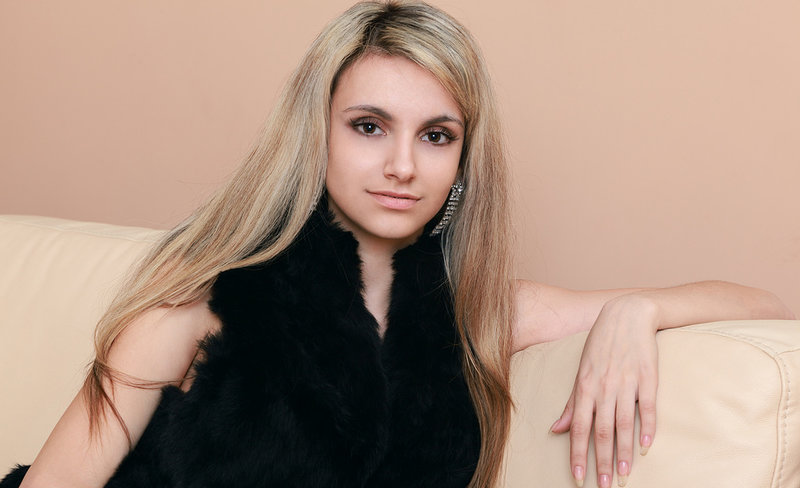 Нина, 22